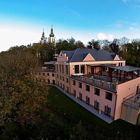 Hotel Cvilin Krnov Ngoại thất bức ảnh