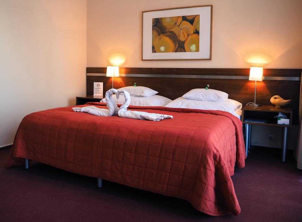 Hotel Cvilin Krnov Ngoại thất bức ảnh