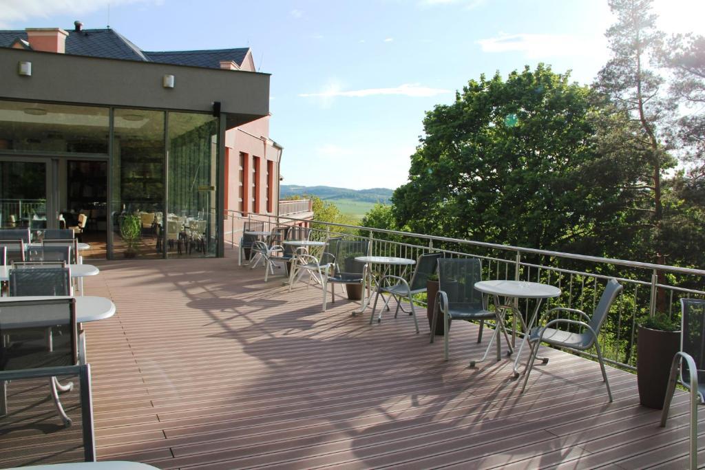 Hotel Cvilin Krnov Ngoại thất bức ảnh