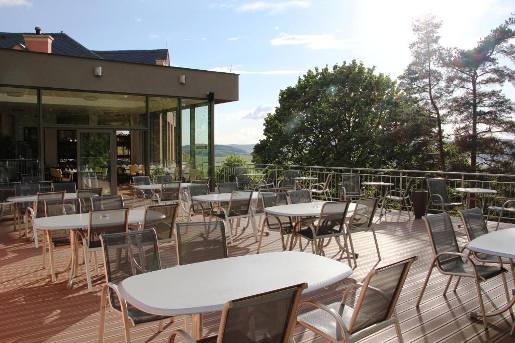 Hotel Cvilin Krnov Ngoại thất bức ảnh